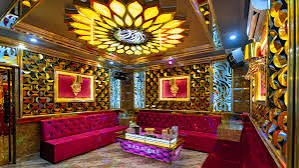 LA ROYAL KTV 花窗包廂