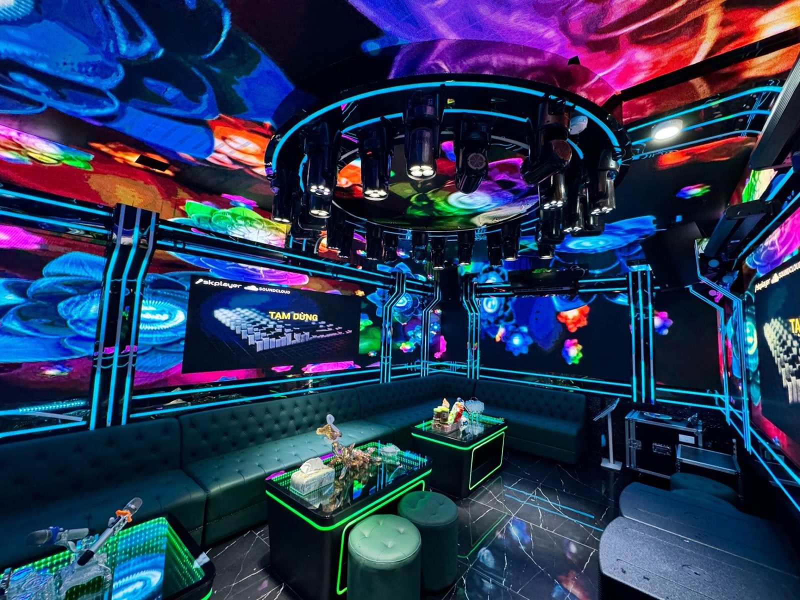 MATRIX KARAOKE環境照片